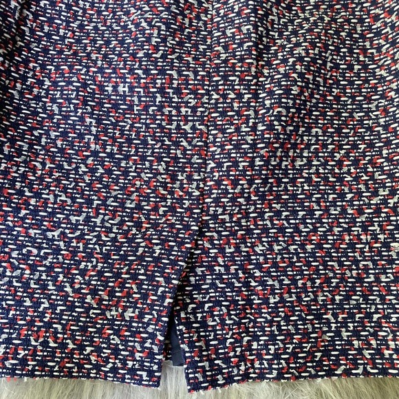 Talbots Petite Sz 2P Pencil Skirt Lined Red Navy Blue Knit Straight Career Work - Picture 9 of 12